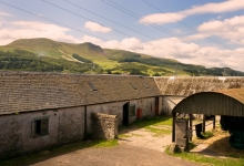 Livery Edinburgh looking to the Pentland Hills